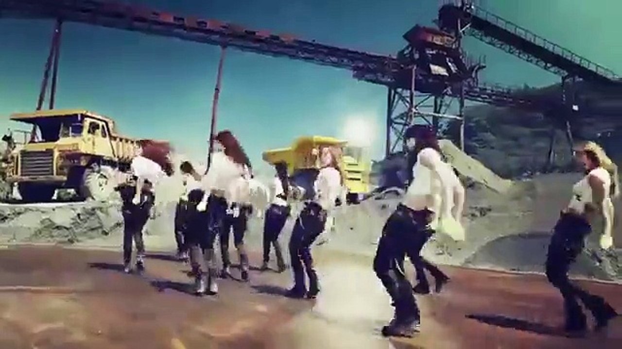 Rò rỉ hình ảnh Jessica trong MV mới của SNSD - thi bằng lái xe máy A1