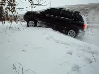 Suzuki Grand Vitara vs Hyundai Tucson 4