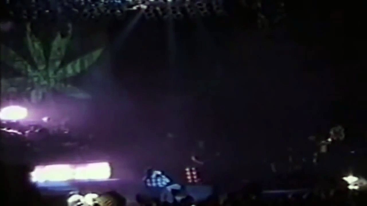 Pantera - Cemetery Gates Live 1997 (HQ SOUND)