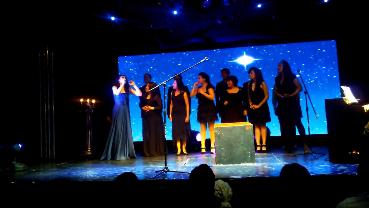 BRISA CARRILLO-PRINCESA "ENCANTADA" DISNEY