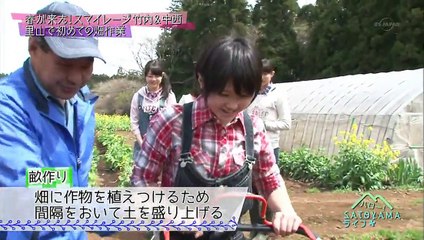 スマイレージ　畑作業
