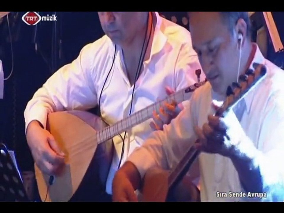 Vedat ÇELİK-Zülüf dökülmüş yüze Gizem ÖZGÜN-Ateş attım samana (Jüri yorumları ve puanları) Şef:Ömer Hayri UZUN