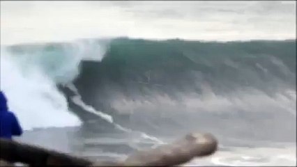 Big Wave Paddle Sessions in Chile - Punta De Lobos - Video Dailymotion