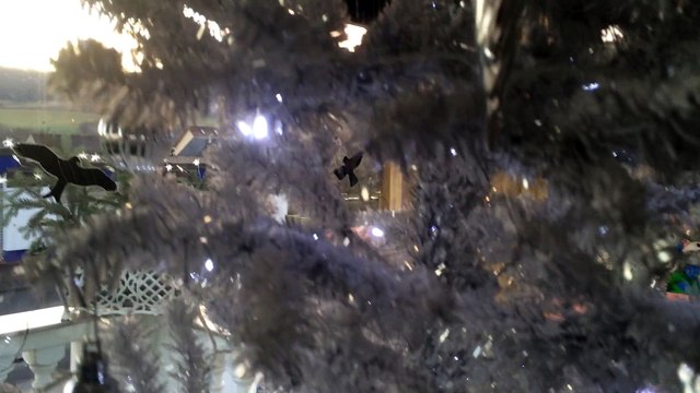 Schneiender Weihnachtsbaum Christbaum