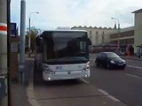 Odejzd trolejbusu Škoda 25TR ze zastávky Senovážné náměstí