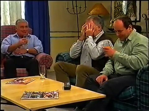 Neighbours Rare Scene Drunken Harold With Madge Lou & Phil