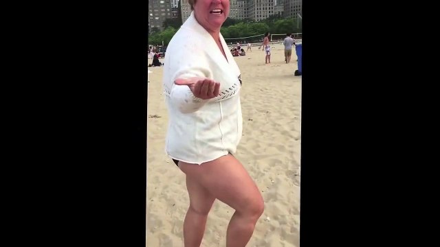 Racist Woman yelling the Negro Word at a Mother and her Kids in Chicago