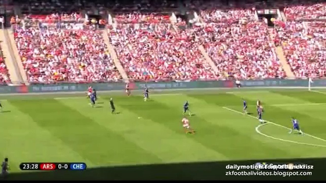 1-0 Alex Oxlade-Chamberlein Fantastic Goal _ Arsenal v. Chelsea - Community Shield 02.08.2015