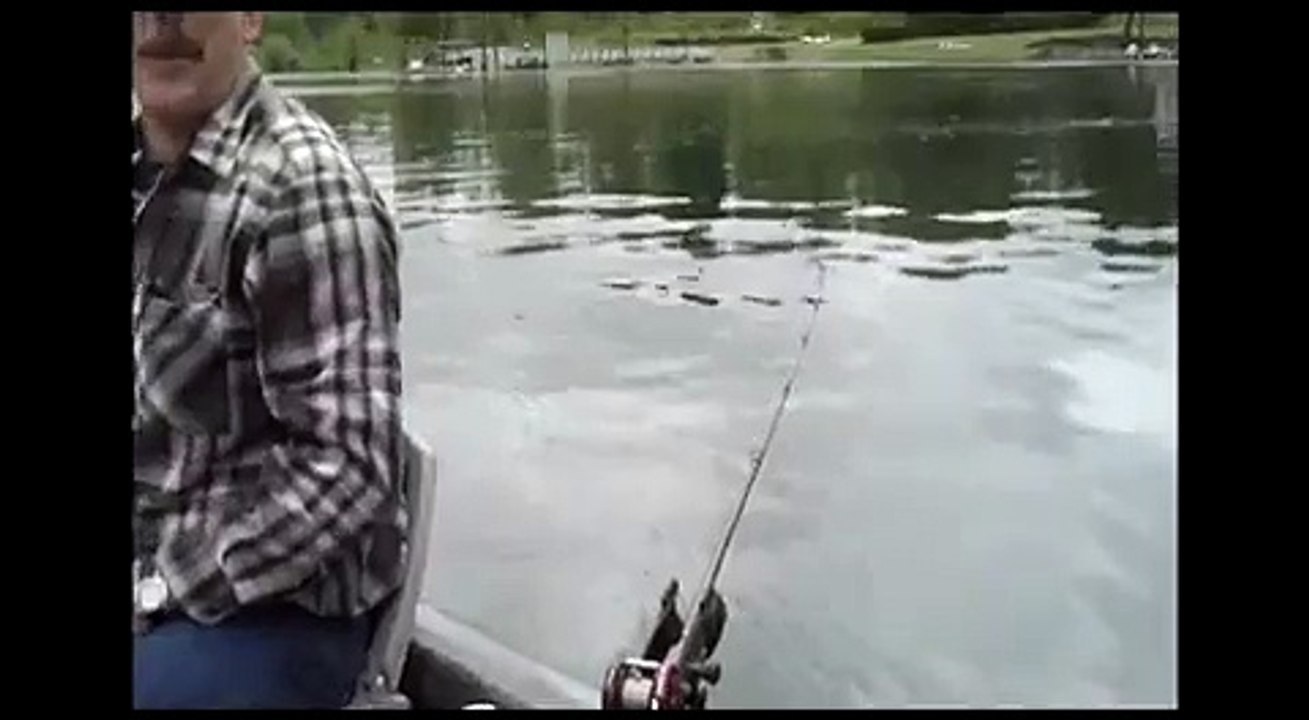 Willamette River Salmon Fishing