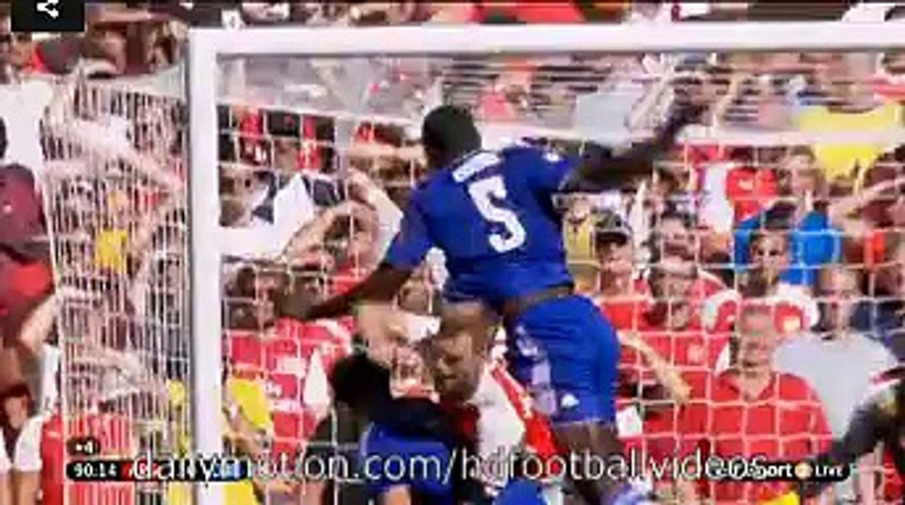 Mikel Arteta Get Injured Arsenal 1-0 Chelsea 2.08.2015 HD