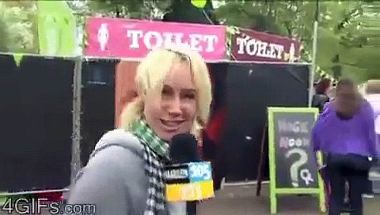 Guy Washes Hands in Urinal! FAIL!
