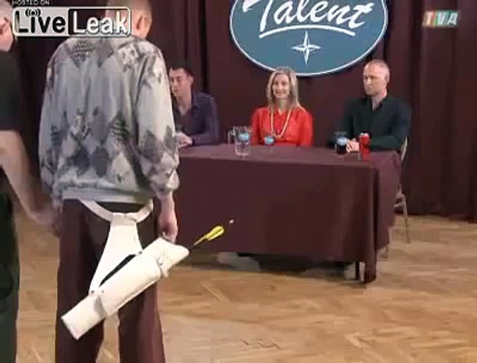 Incroyable talent: Tire a l'arc loupé  !