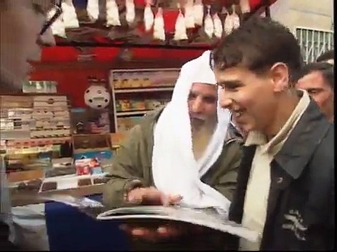 Michael von Graffenried expose ses photographies d'une guerre sans images à Alger janvier 2000