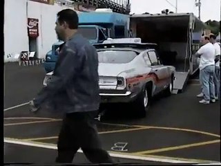 Super Stock Plymouth Hemi Barracuda @ Englishtown.