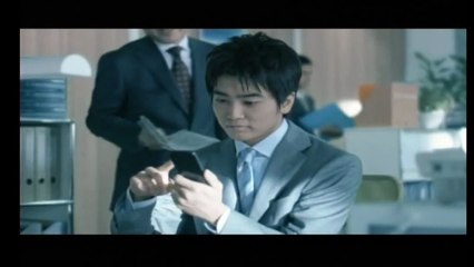 日経新聞　CM　大和田健介　『新入社員と部長』篇