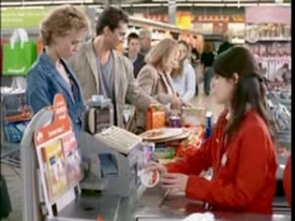 COMPILATION DE 5 PUBS POUR 4 MAGASINS