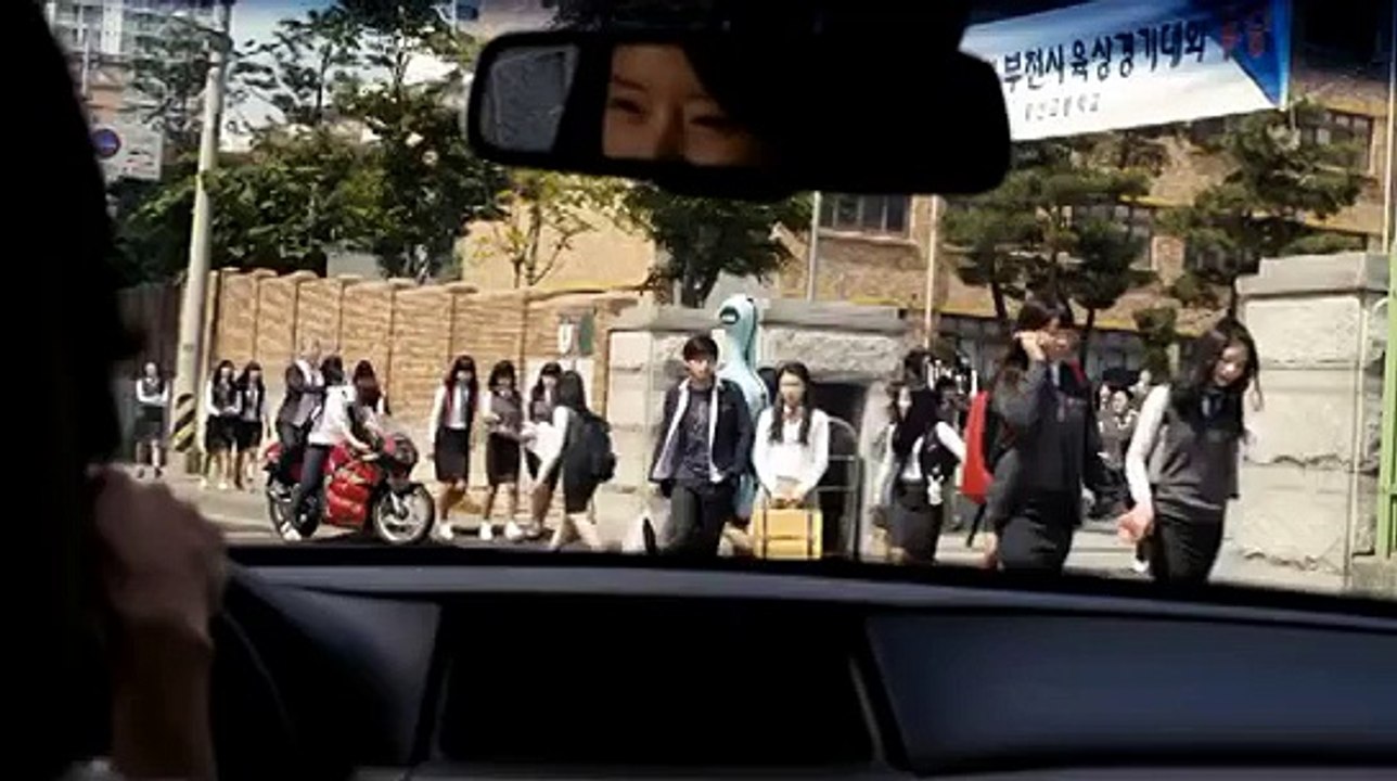 Don't Cry Mommy (Main Trailer - English Subs)