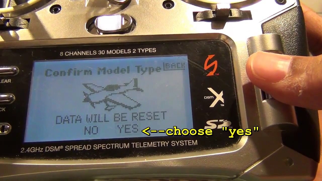 how to delete a model airplane from your DX8