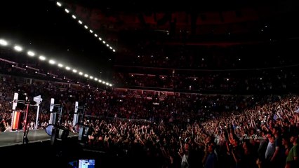 U2 / 4K / "Where the Streets Have No Name" (Live) / United Center, Chicago / June 24th, 2015