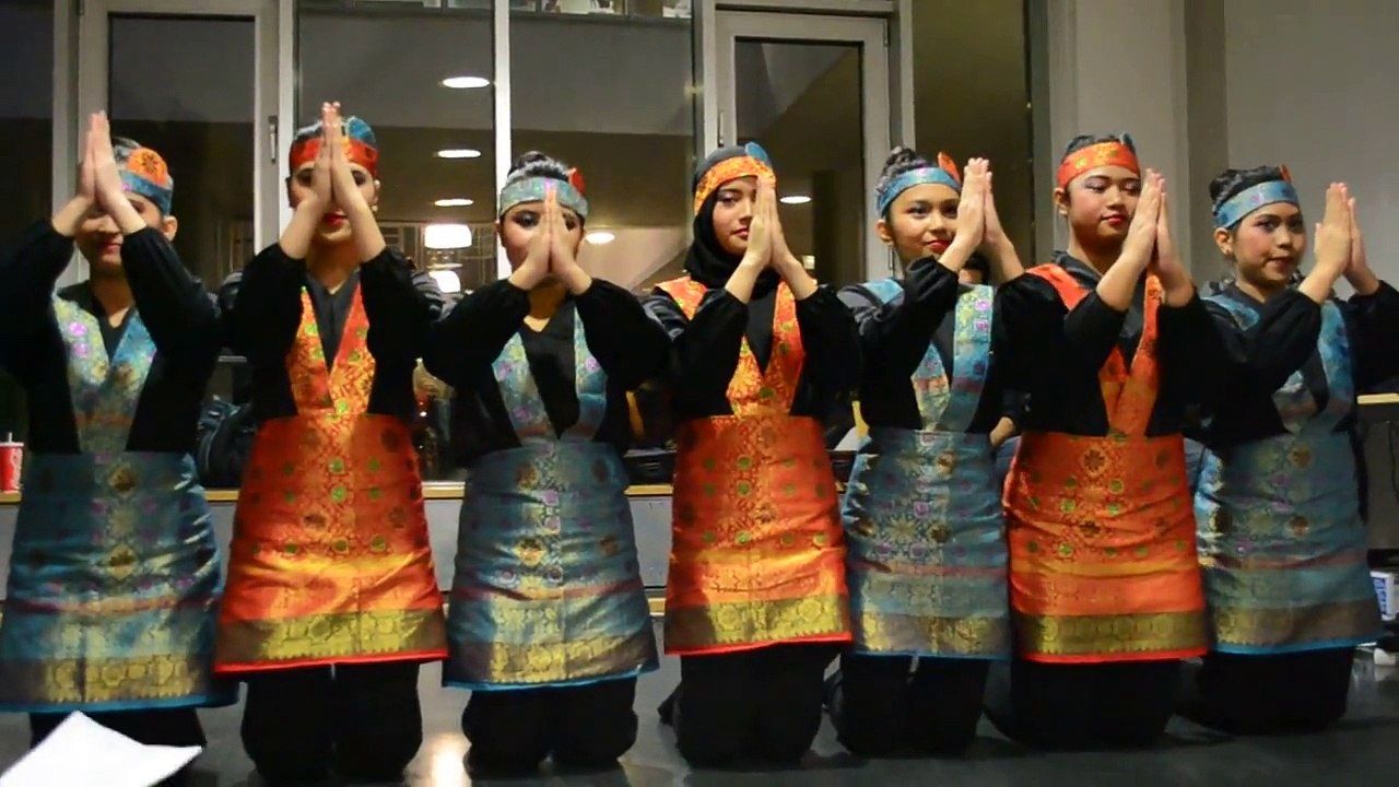tari saman Bremen - International day (28.11.2013)