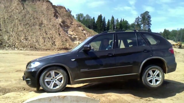 Hard off-road on BMW X5 40d LCI