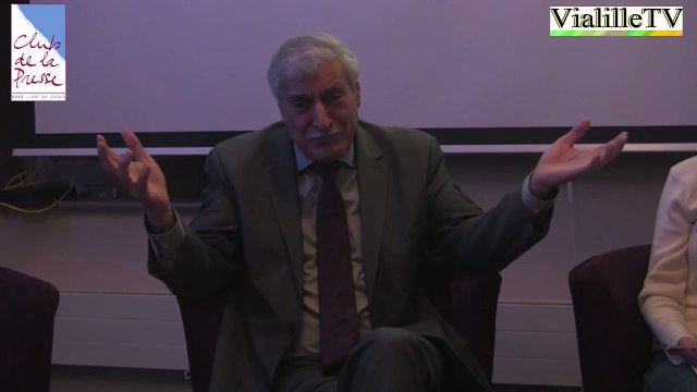 Ferhat Mehenni parle de Said sadi et Mokrane Ait Larbi