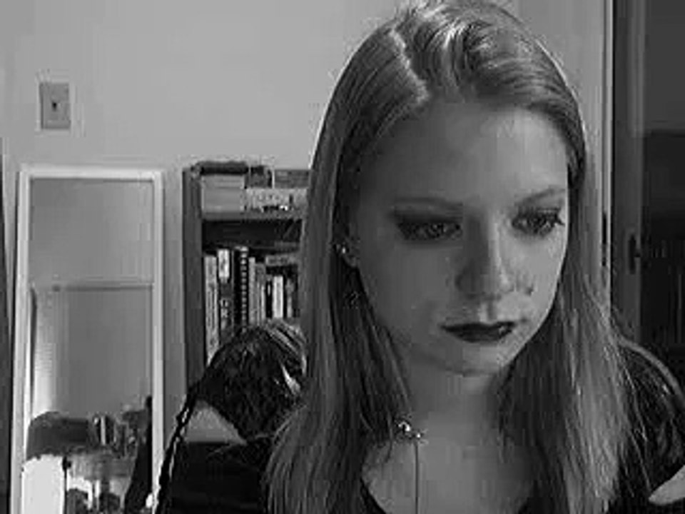 Identity Theft sucks monkey balls. :o[