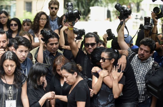 Mexico : manifestation après le meurtre d'un photographe
