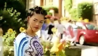 Hello World - Belle Perez