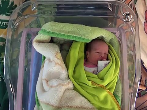 Сирийские беженцы превратили лагерь в настоящий город