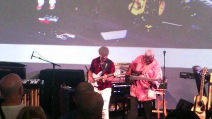 Abraham Laboriel & Miki Santamaria - Impromptu Jam (day 2)