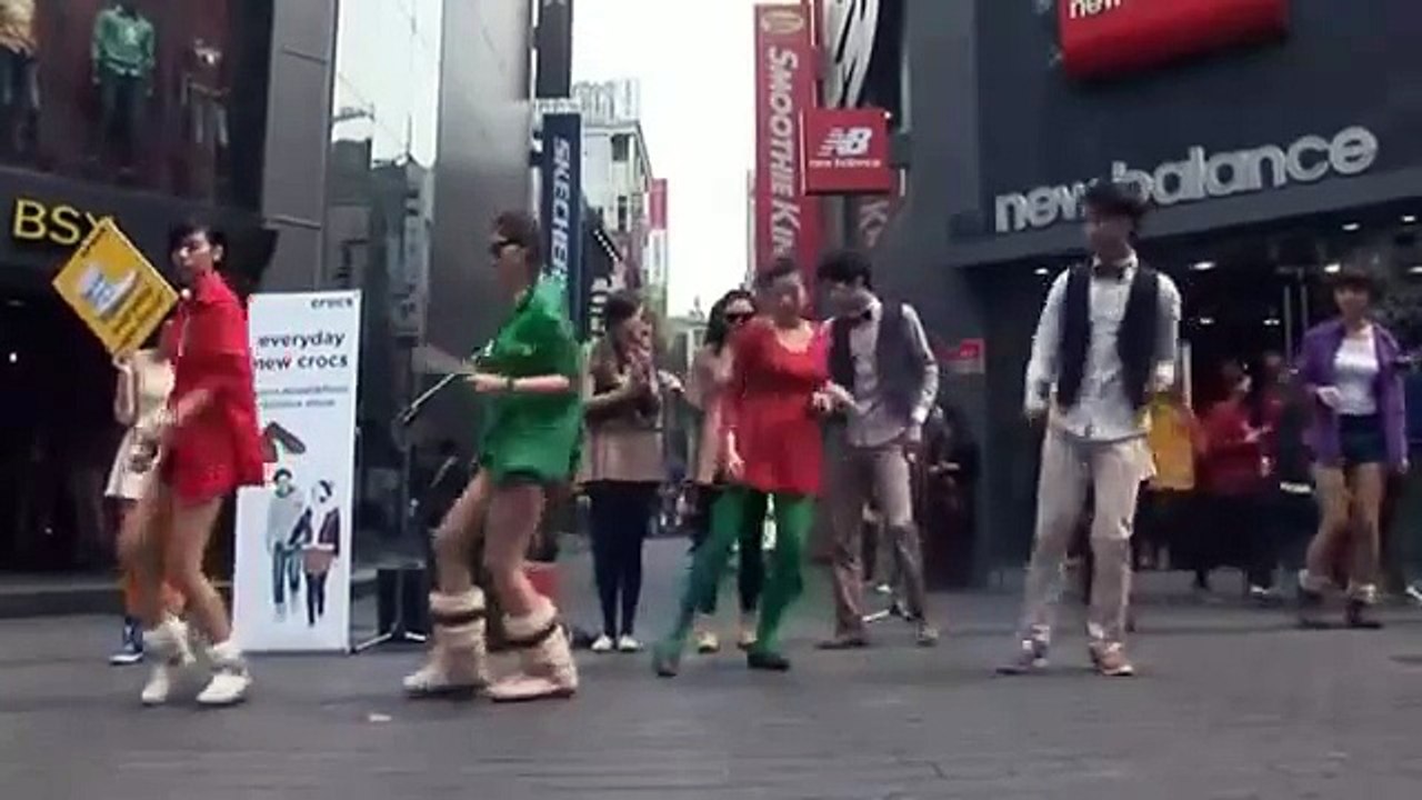 모델들의 셔플댄스 Shuffle dance by Korean models