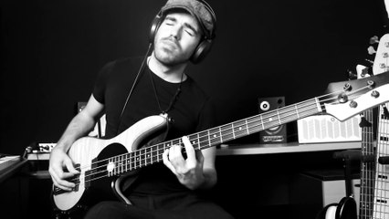 What a Wonderful World [Solo Bass Arrangement by Miki Santamaria]