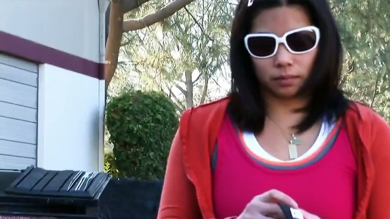 Girl Knocks Out 3 Guys With The Quickness!