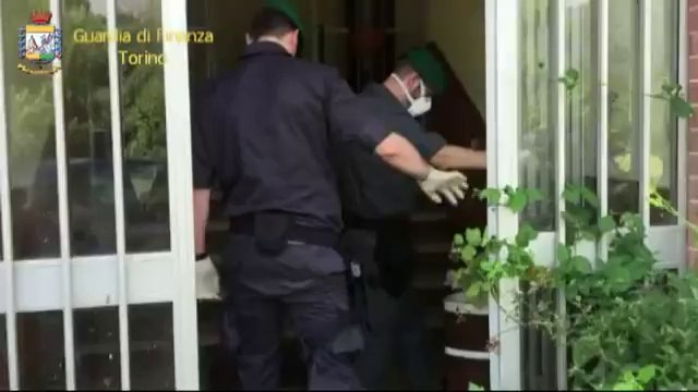 Torino - sequestrate 260 tonnellate di prodotti chimici pericolosi