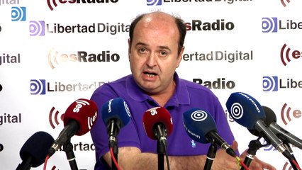 ¡Carmena, la calle Santiago Bernabéu, se mira pero no se toca!