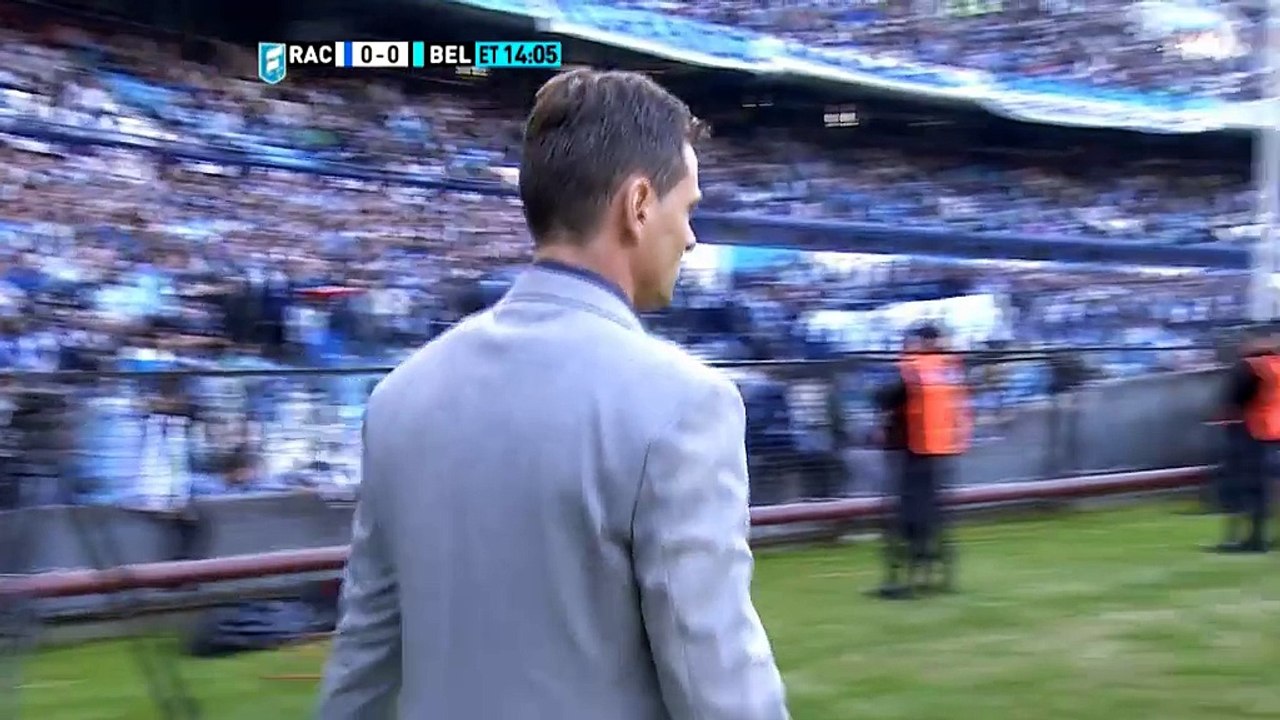 Belgrano 'keeper eats cheeseburger thrown by Racing fans