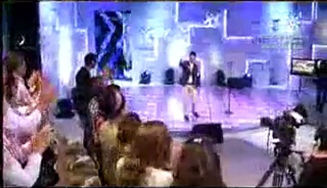 David Civera En Menuda Noche ( Actuación - Me Ha Robado El Corazón - ) ( 10.05.2013 ) 6-6