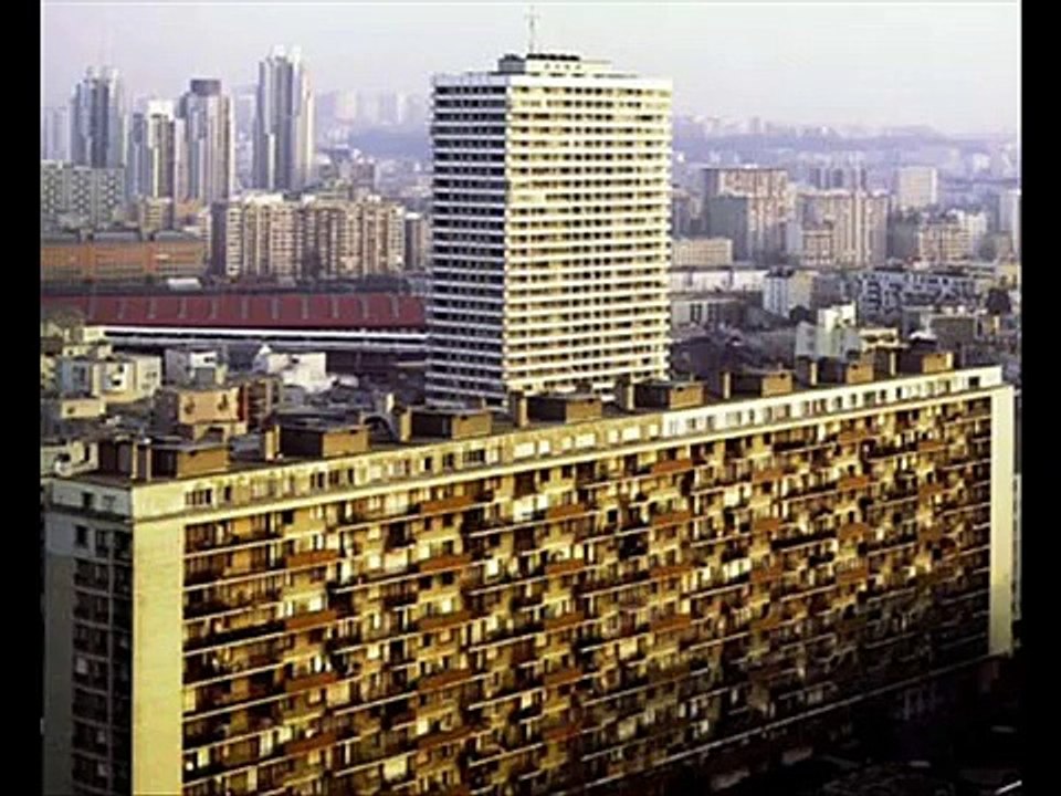 Les Banlieues