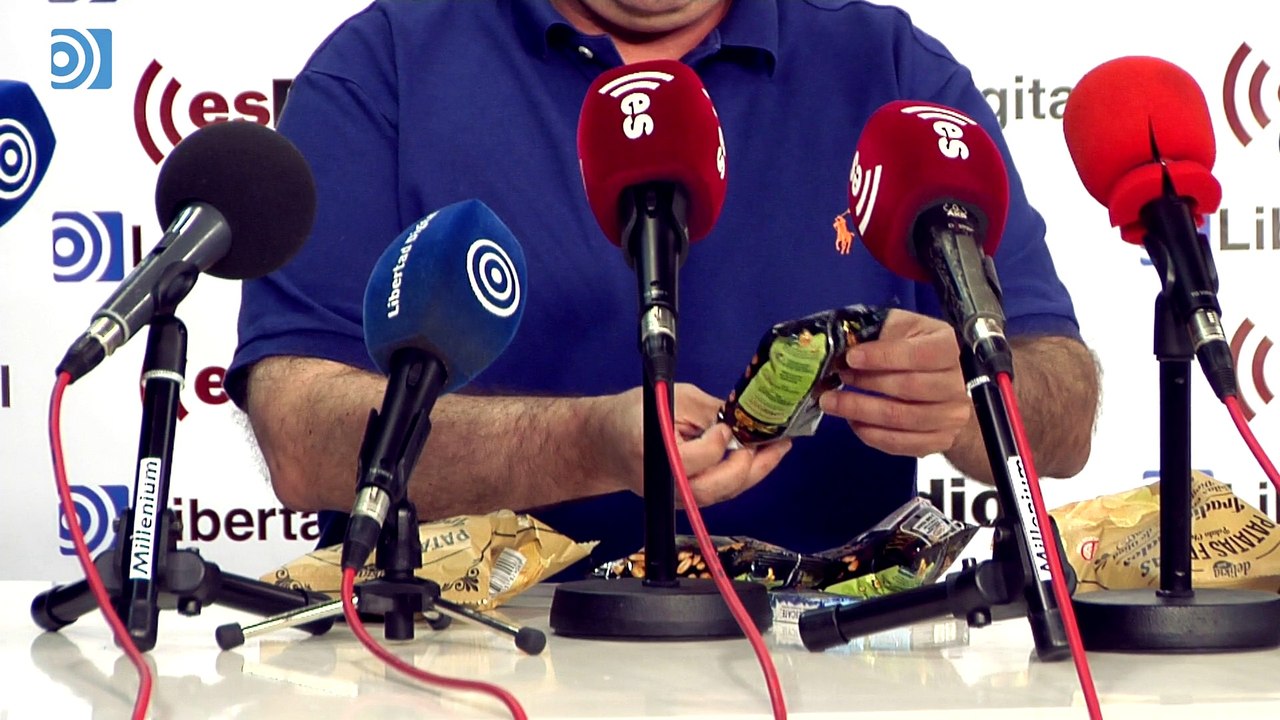 Insultar a España sale por una bolsa de patatas, dos de pipas y tres de chicles