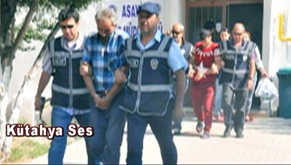 Evlenme Vaadi ile Yaşlı Adamı Parasını Gasp Ettiler Dövdüler !!!