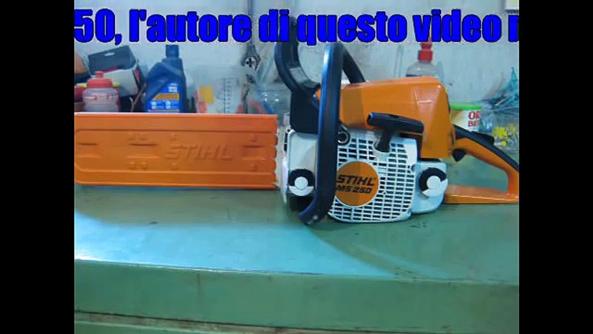 Stihl MS 250 sostituzione pompa olio (replacing oil pump) - video  Dailymotion