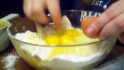 How to Make Boxed Cake Mix Taste Like Homemade