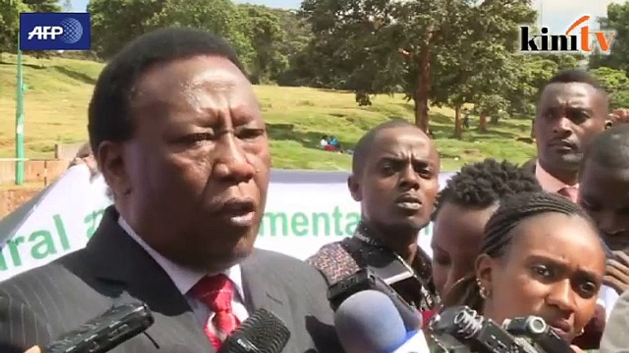 Kenya protesters warn Obama against bringing up gay rights