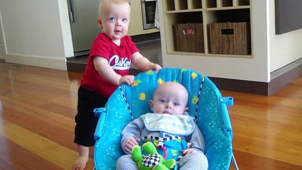 Baby's priceless reaction after scaring younger cousin