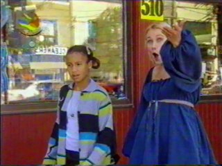 Viajantes da história [13] (S01E13) - Combates e romances