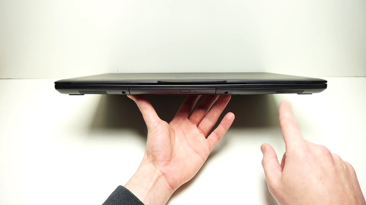 [Cowcot TV] Présentation du PC gamer Gigabyte P37X (GTX 980M)