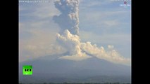 Mexico 'Volcano of Fire' spews huge ash cloud 3 kilometers into the sky