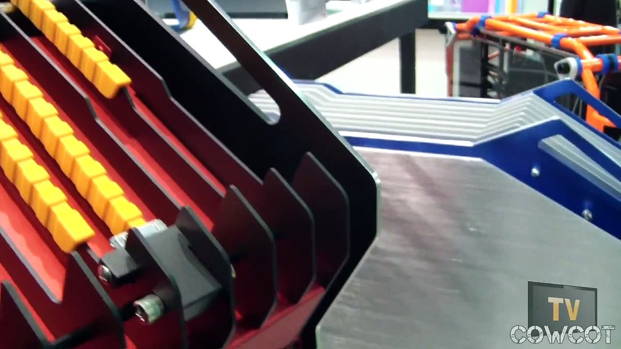 [Cowcot TV] Computex 2013 Stand In Win