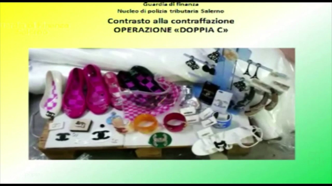 Falsi prodotti Chanel anche per le vie dello shopping di Roma e Napoli (22.07.15)